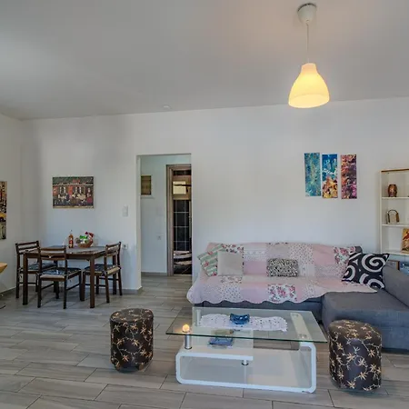 Cretan Blue Chania Tatil Evi *