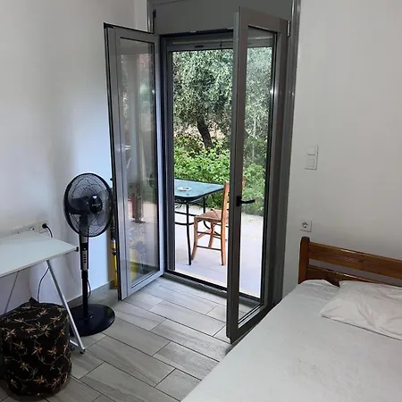Dom wakacyjny Cretanbluebungalowchania